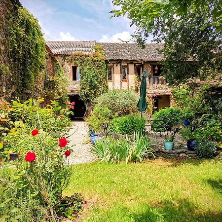 Chambres D'Hotes Le Puits D'Amour Mirandol-Bourgnounac Exterior foto